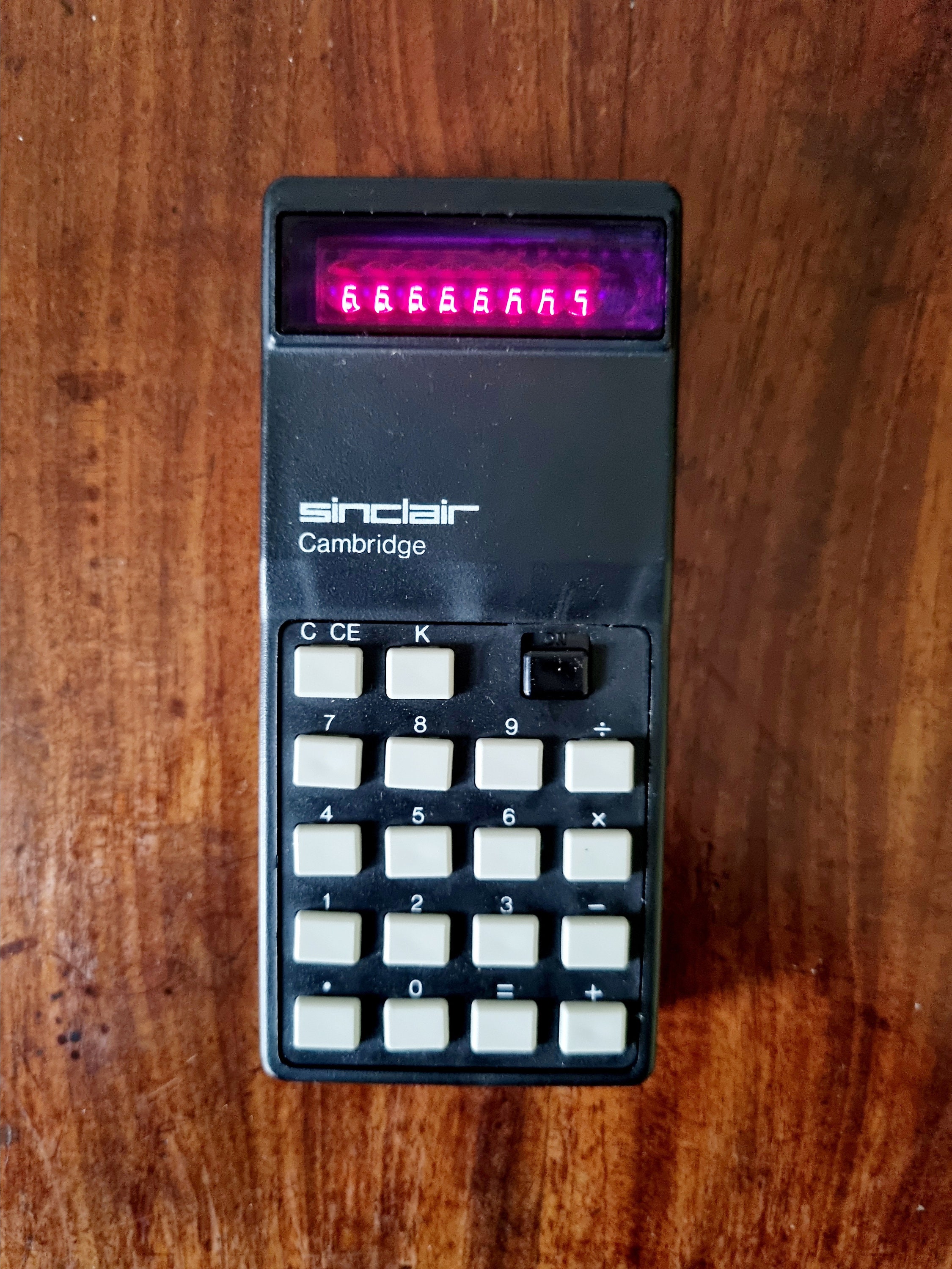 PX15c, créez votre propre calculatrice scientifique programmable