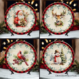 Set di 4 piatti Holiday Cheer con finiture a quadri in oro vero, collezione di stoviglie natalizie per insalata, dessert, antipasti e piatti da contorno.