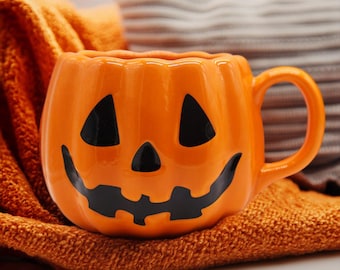Classic Jack O' Lantern Ceramic 4" Pumpkin Mug, Halloween Drinkware and Spooky Fall Decor