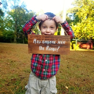 Has anyone seen the rings?, Funny Wedding Sign, Ring Bearer Sign, Rustic Wedding Sign, Wedding Ceremony Sign, Walk down the aisle