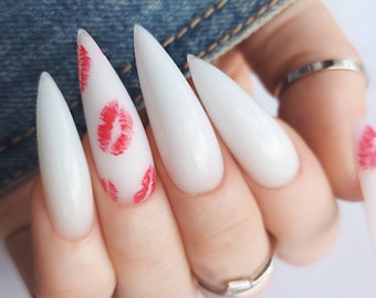 White Hard Gel Hand painted Kiss Lips Press On Nails, Luxury Custom Press Ons