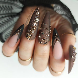 Designer nails. Sculpted fiber gel black & gold nails.Chanel