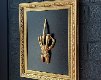Middelvinger filigraan gouden muurlijst, kunst aan de muur galerij, gotisch interieur, curiosity muurkunst, gotische muurkunst, kerstcadeau