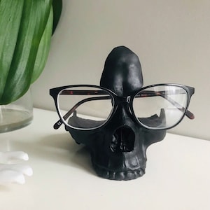 Skull Glasses Stand Holder, Sunglasses Stand, Desk Tidy, Gothic Decor, Skeleton Eyeglasses Holder, Eyewear Stand image 3