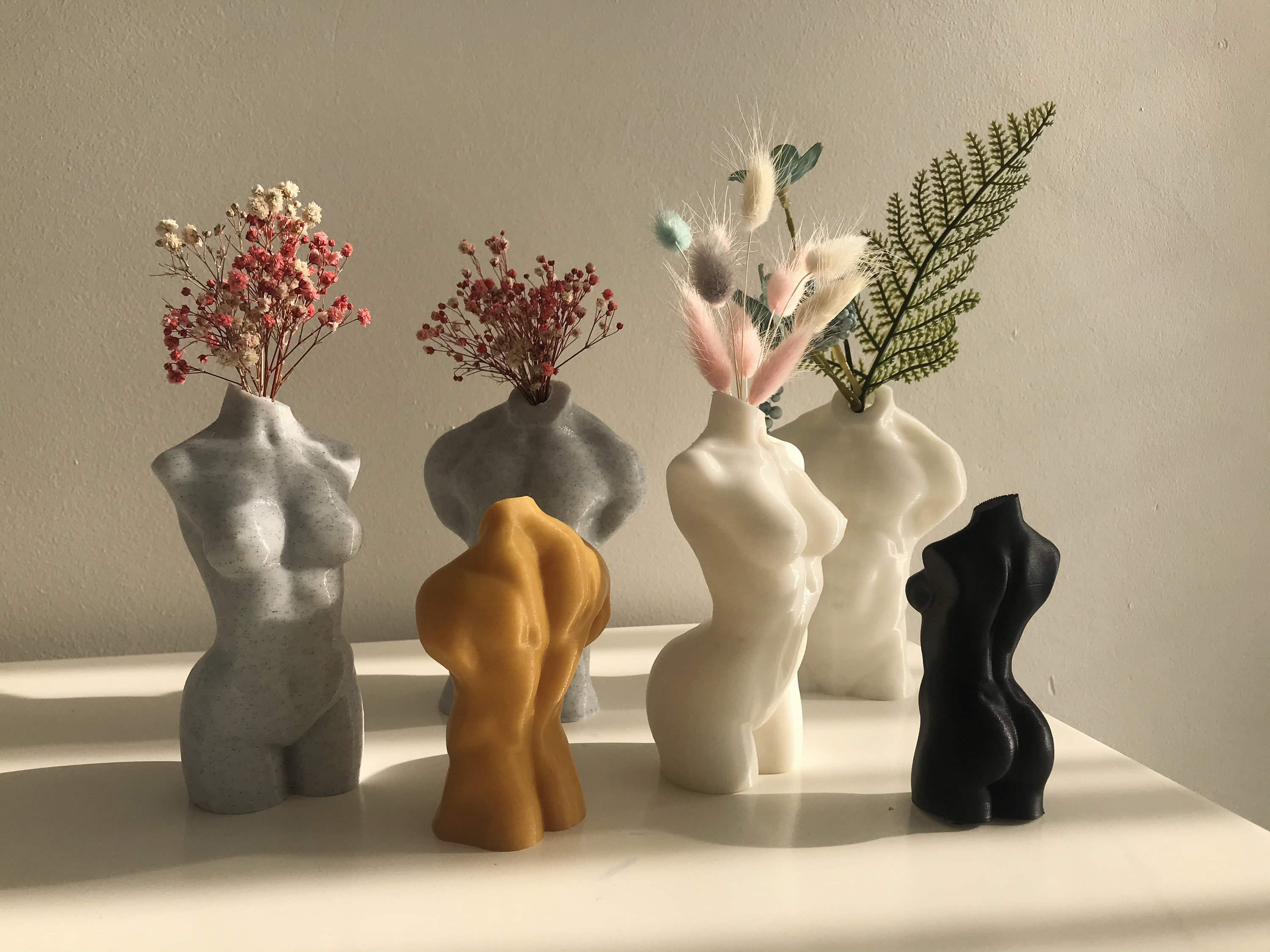 Sophisticated Nude Art Decor - kjuik6o