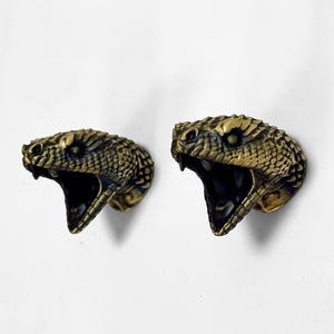 Serpent Cabinet Knobs, Snake Drawer Pulls, Gothic Decor, Wardrobe Cuboard Door Knobs, Reptile Themed Hardware