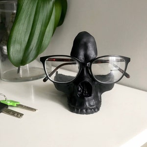 Skull Glasses Stand Holder, Sunglasses Stand, Desk Tidy, Gothic Decor, Skeleton Eyeglasses Holder, Eyewear Stand image 10