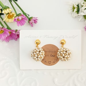 Elegant flower earrings, spherical, beige/cappuccino, pearl earrings, handmade jewelry, gift for her, wedding, bridal jewelry