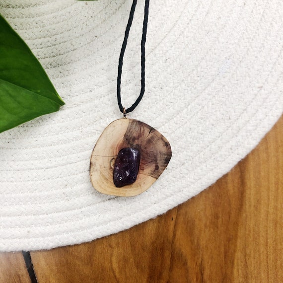 Manzanita Wood Amethyst Gemstone Hemp Necklace, Boho, Rustic Pendant, Live  Edge, Jewelry, Rustic Jewelry, Wood Pendant, Wood Grain, Natural