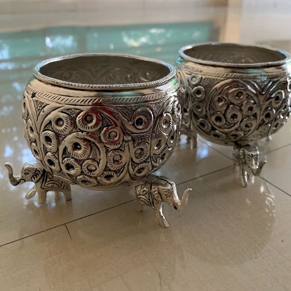 Indian German Silver Serving Bowl, Set of 2, Good Luck Charm Elephant, Pooja Mandir Offering Bowl, Decorative Bowl,Antique Silver Bowl Gifts