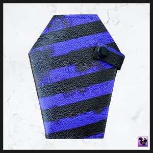 OFERTA Cartera plegable de bolsillo con rayas grunge violetas en forma de ataúd