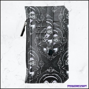 Cartera Spooky Babe Purse Pal
