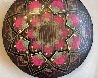Scatola portaoggetti rotonda con mandala floreale L20