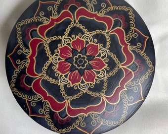 Scatola portaoggetti rotonda con mandala floreale K27