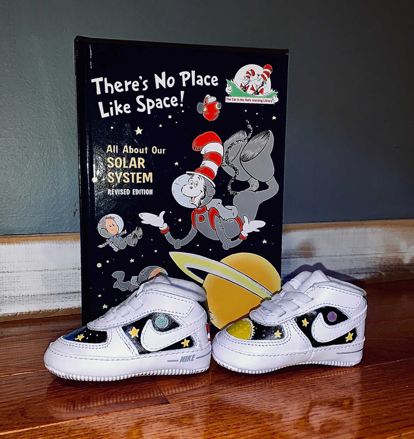 Nike Zapatos Baby Dr. Seuss | Etsy