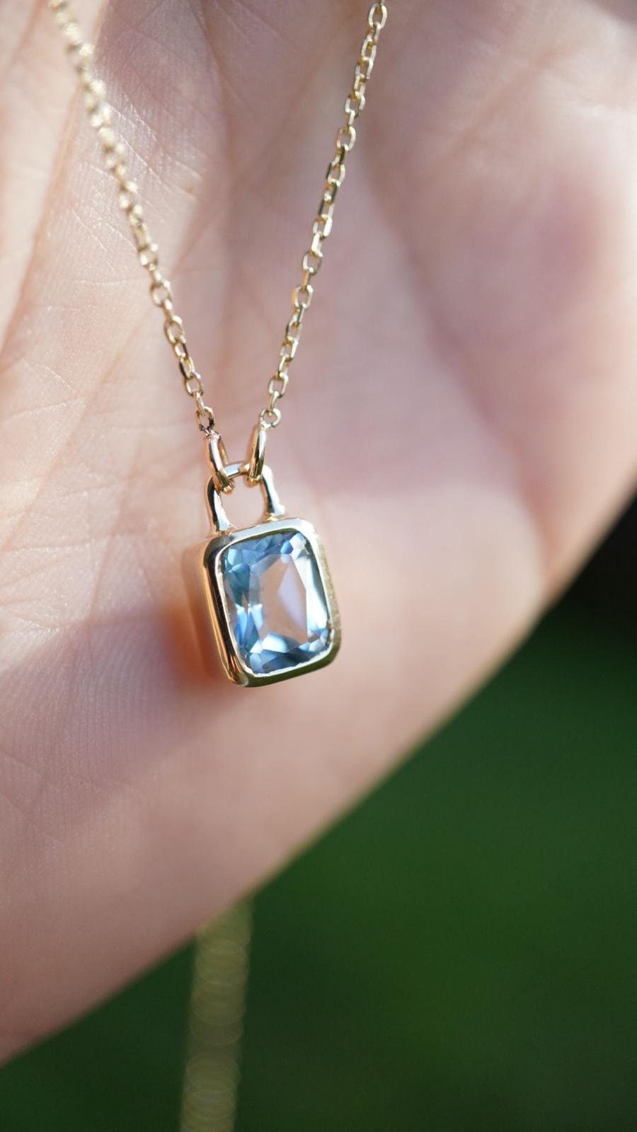 Aquamarine & Sapphire 18k Gold Vesta Bleu Necklace main image 1