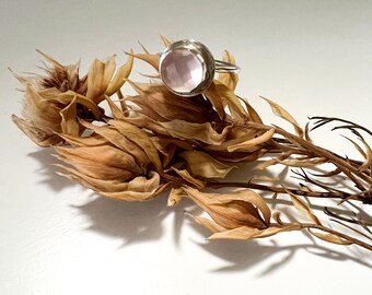 Rose Quartz Sterling Silver Ring size 7.75