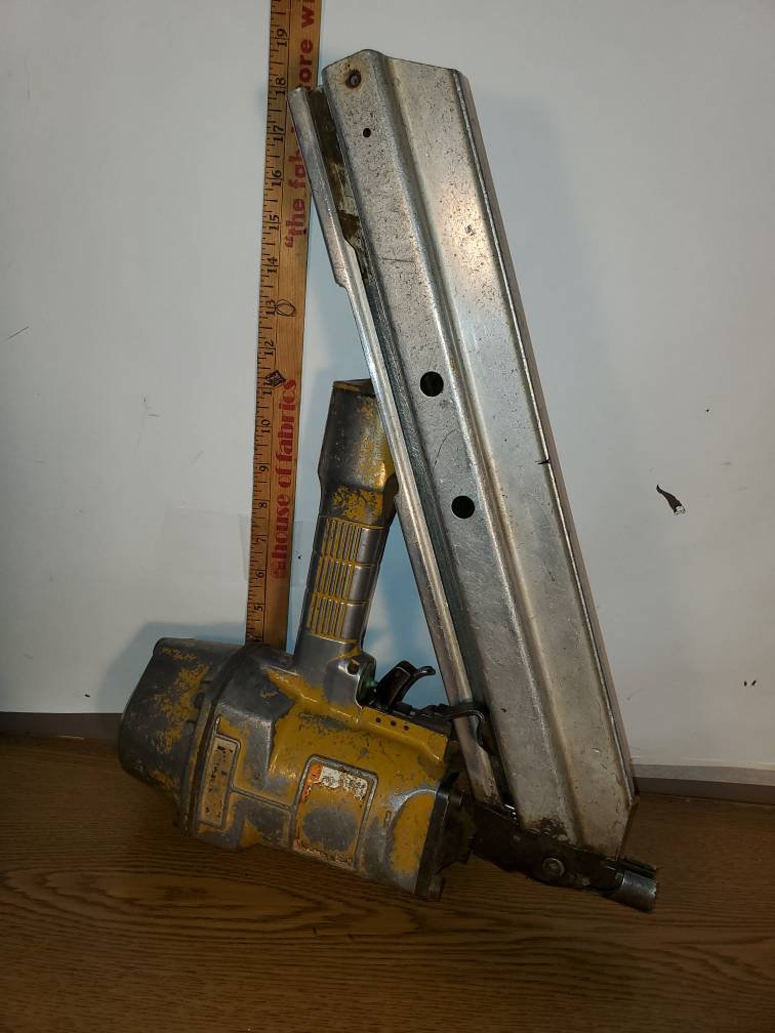 Bostitch N60 Paper strip nailer nail gun. Free shipping Etsy