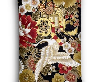 Handgefertigte Buchhülle aus japanischer Baumwolle - Kranich & Blumen Design