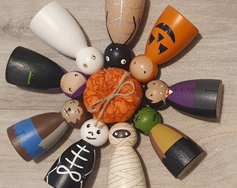 Halloween Peg Dolls, Halloween decor, wooden toys, trick or treat, spooky gifts