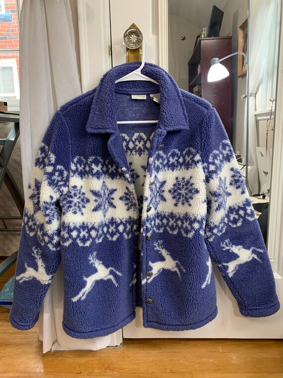 White stag blue and white reindeer snowflake Sherp