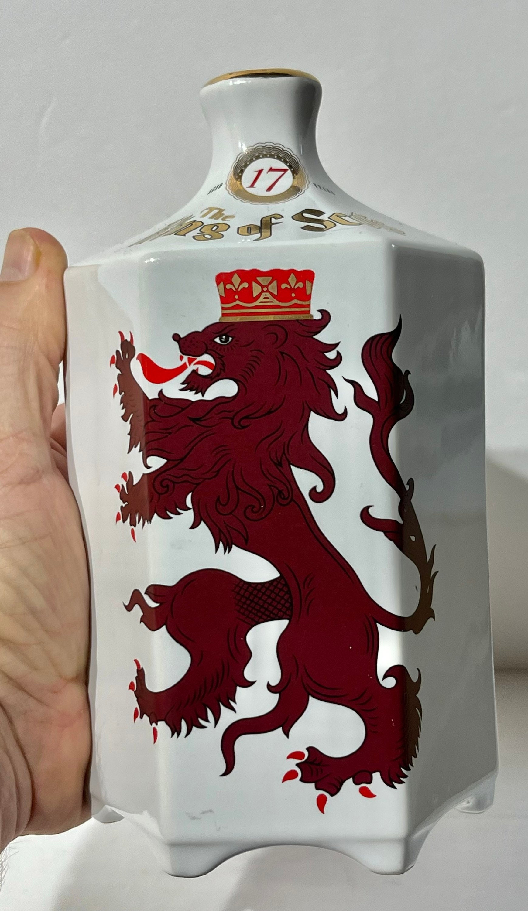 King of Scots 17 Year Old Decanter Bottle - Etsy
