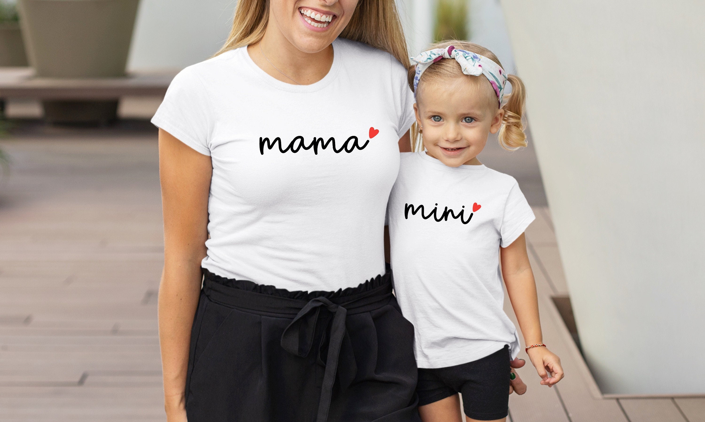 T-Shirt Bianca Personalizzata Festa Della Mamma - Abbinata Mamma E Figlia Con Minnie Mouse