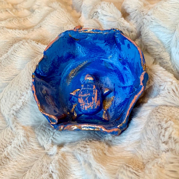 Artisan air dry clay turtle trinket bowl