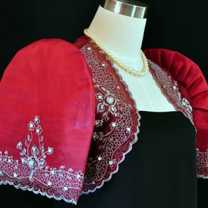 Traje de mestiza Embroidered Bolero Maria Clara Terno Philippine National Fashion Embroidered Costume