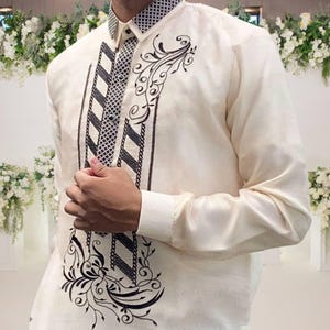 Barong Tagalog | Filipino Formal Shirt | Philippine National Costume #1070