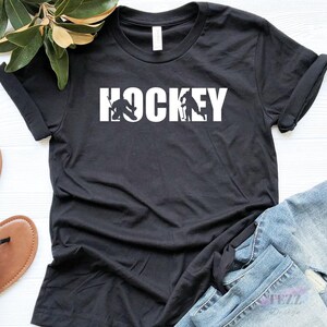 Hockey T-Shirt, Hockey Tee, Ice Hockey Shirt, Hockey Player Shirt, Hockey Gifts, Hockey Coach Shirt, Love Hockey Shirt, hockey lover gift Bild 3