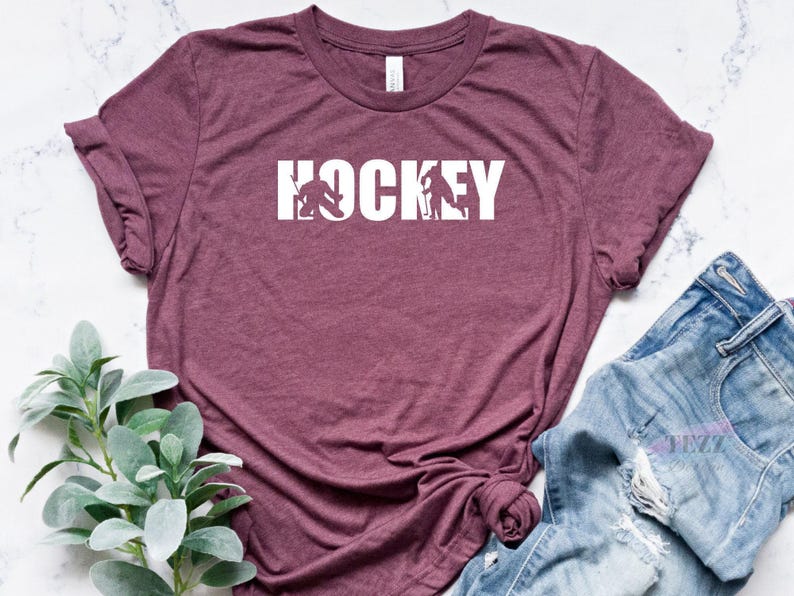 Hockey T-Shirt, Hockey Tee, Ice Hockey Shirt, Hockey Player Shirt, Hockey Gifts, Hockey Coach Shirt, Love Hockey Shirt, hockey lover gift Bild 5