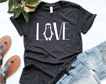 Penguin Shirt, Love Penguin Shirt, Penguin Lover Gift, Penguin Tee, Cute Penguin Shirt, Penguin Lover Shirt