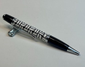 Bolígrafo giratorio Gatsby único en cromo