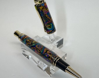 Elegante bolígrafo rollerball ejecutivo con tapa magnética en color oro