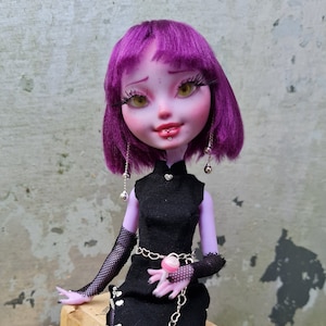 Juliet - OOAK Repainted Doll