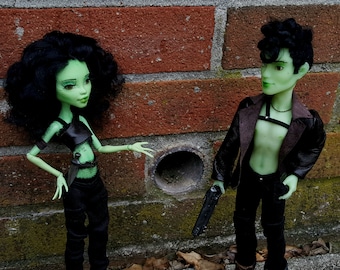 Sirti and Jaigov, Orions from Star Trek - OOAK Repainted Doll