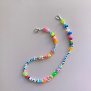 Colorful personalized beaded mask chain, rainbow face mask necklace holder, pony bead face mask lanyard, multicolor custom letter maskchain image 3