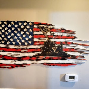 Plik SVG Iwo Jima Tattered Flag Plik SVG. Sprawdź nasz pakiet 50 flag SVG, aby uzyskać ogromne oszczędności!!!