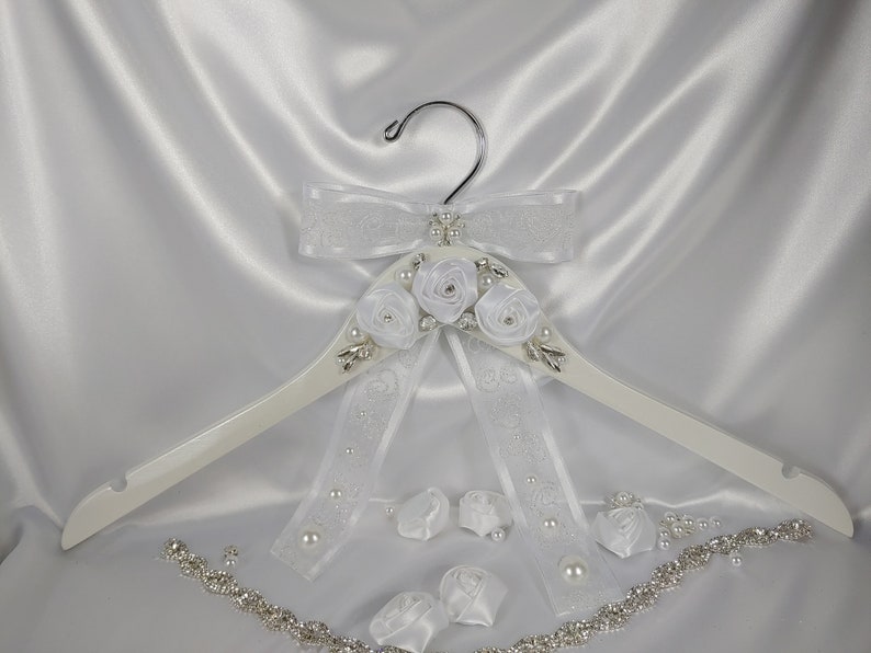 Bridal Hanger Bride Hanger CRYSTAL Wedding Dress Hanger,Rhinestone Wedding Dress Hanger