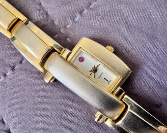 Vintage Goldtone Slide Out Peek-A-Boo Ladies Watch, 1980’s