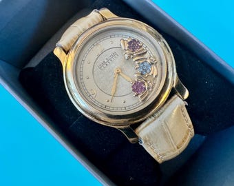 Vintage Rare Joan Rivers Classic Bee Charm Watch