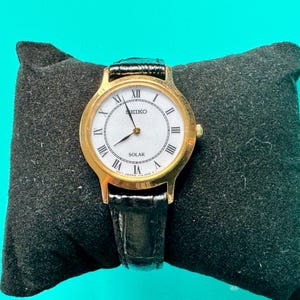 Vintage Seiko Solar Leather Ladies Watch, 1990’s