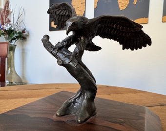 Escultura de águila vintage de S.A. Efron, edición limitada