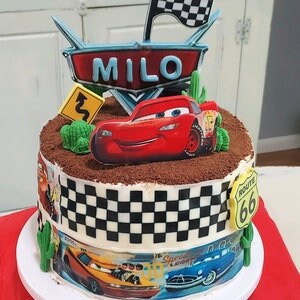 Cars/Lightning McQueen Cake - Decorated Cake by Little - CakesDecor