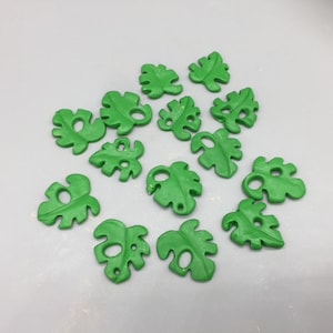 Tropical mini leaves for cakes, cupcakes, cake pops made from fondant