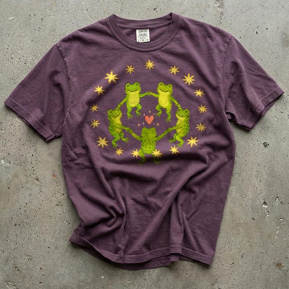 Comfort Colors Dancing Frogs T-Shirt, Frog Lover Shirt, Retro 70s Vibe, Cute Frog Tee, Nature Graphic Shirt