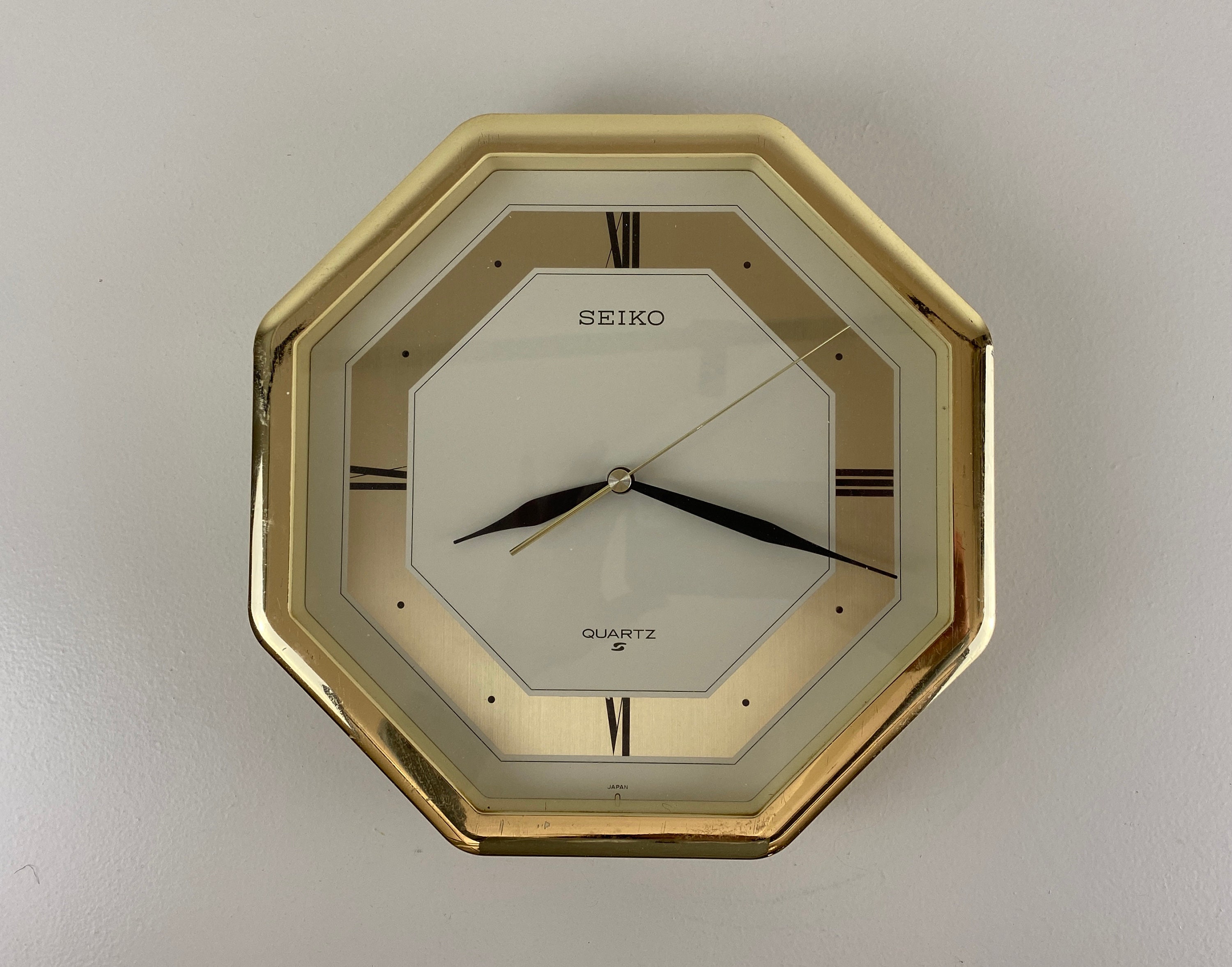 Vintage Seiko Octagon Quartz Wall Clock, Gold plastic frame Vintage Seiko Octagon Quartz Wall Clock, Gold plastic frame