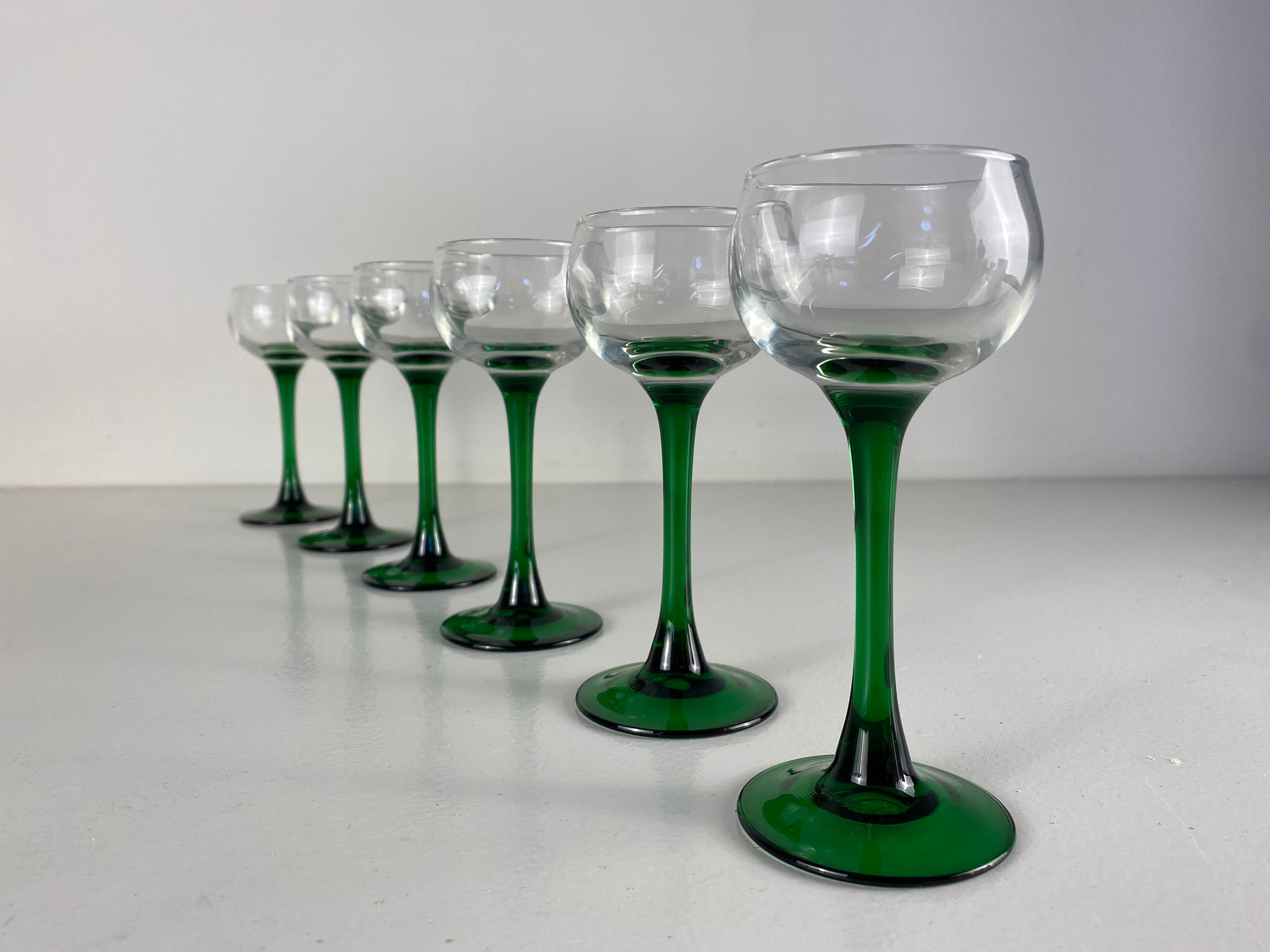 Green Stem Small Wine Glasses