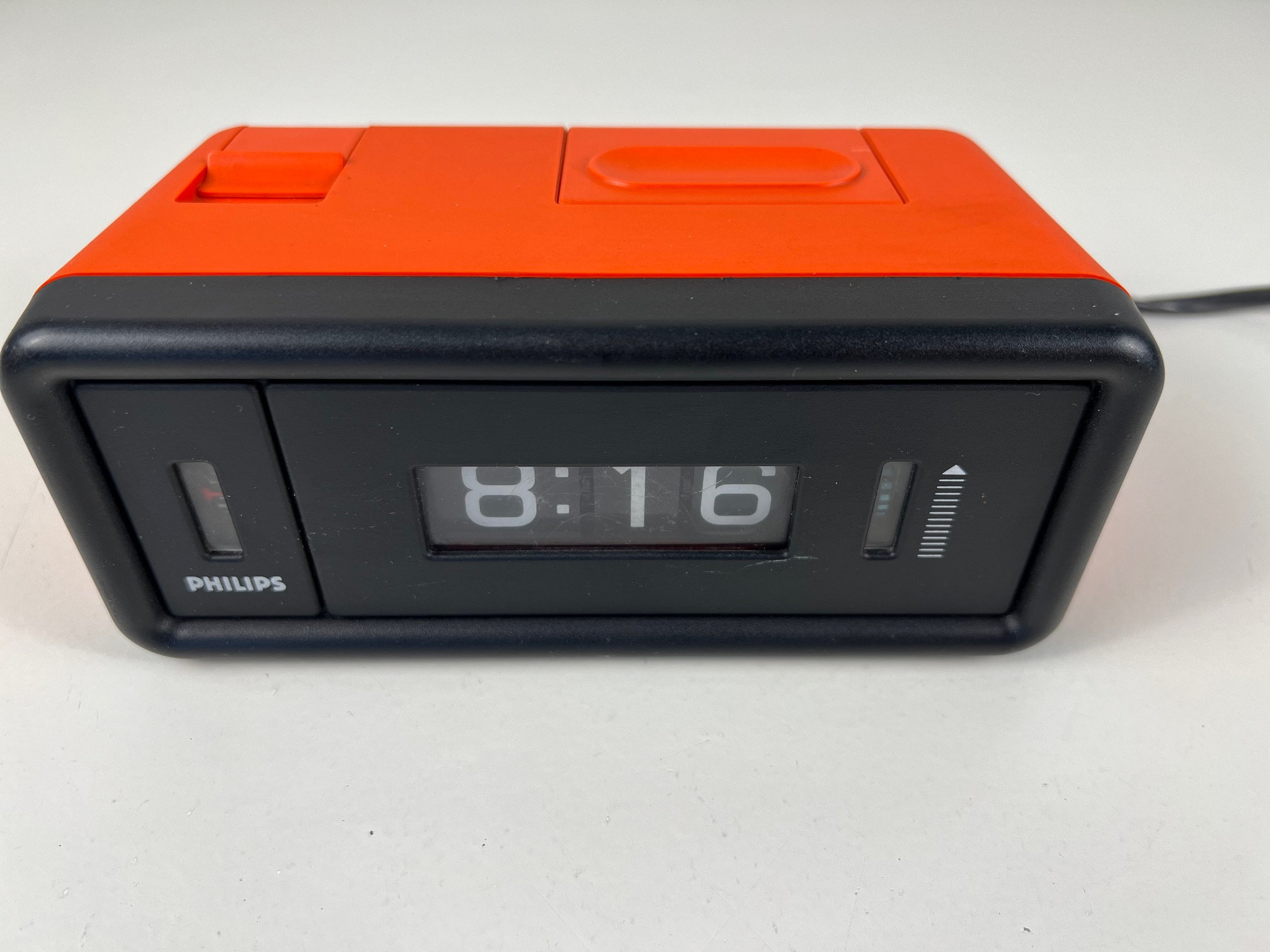 Philips orange retro flip clock, alarm clock, type HR 5272 , 1970's